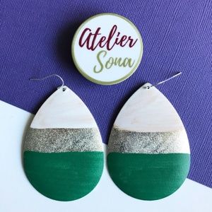 Painted Tear Drop Earrings - White/Green